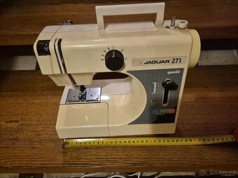 Kompaktní elektrický šicí stroj  Jaguar 271 - 2