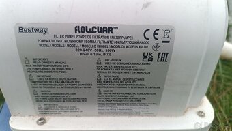 Výkonná bazénová filtrace a vysavač - 2