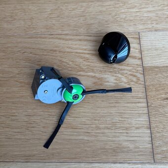 ORIGINÁL NOVÝ iRobot Roomba motor bočního kartáčku - 2