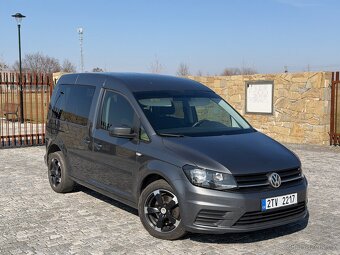 VW Caddy 2.0 TDi - 75kw - 7 mist - rok 2015 - 2