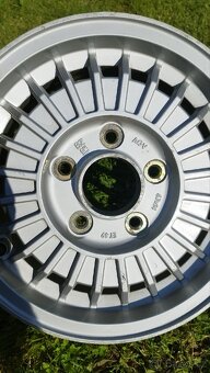 Prodám retro kola 5x120 r14 - 2
