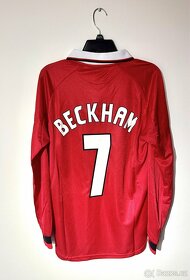 Retro Manchester United fotbalový dres - David Beckham - 2