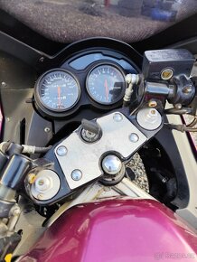 Suzuki RF 900r - 2