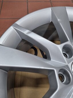Alu disk Trius Škoda Octavia 3 R17 5x112 - 2