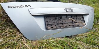 Páté dveře, Ford Mondeo MK3 - 2