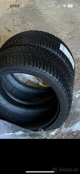 Zimní pneu Michelin. 225/45/18 - 2