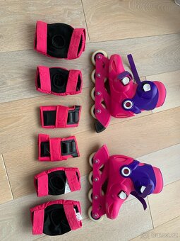 Detske koleckove brusle Oxelo 30-32 Decathlon+ chranice 2XS - 2
