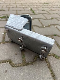 Nový držák rezervy na vozík agados 5x112 - 2
