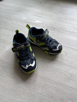 Blikající geox boty vel.24 - 2