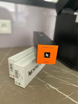 Kávovar Nespreso Vertuo - 2