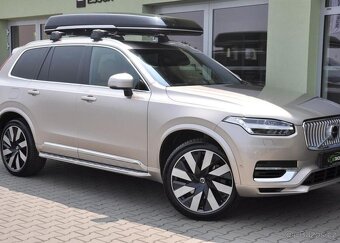 Volvo XC90 T8 AWD ULTIMATE BRIGHT Zadáno - 2