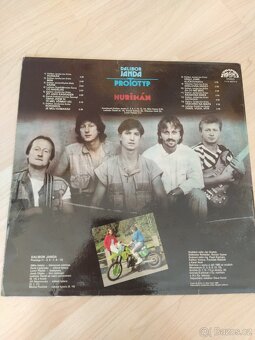 Prodám větší množství LP - domácí (seznam č.1.) - 2