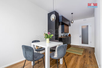 Prodej bytu 1+kk, 42 m², Praha, ul. Holečkova - 2