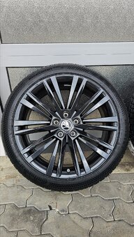Zimní Alu kola Canopus, Škoda Superb 3, 5x112 r19 - 2