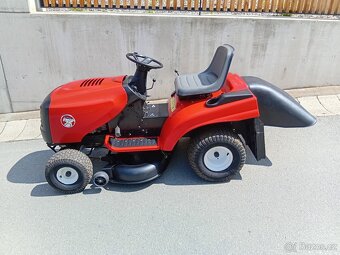 Prodám zahradní traktor HOP 12.5Hp - 2