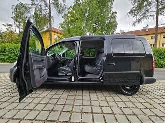 VW Caddy MAXI, 2.0 TDI s vestavbou na spaní - 2