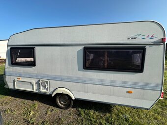 Hobby 480 karavan - 2
