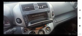 Toyota RAV4 - 2