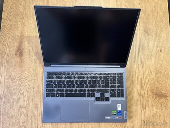 Lenovo Legion 5 16IRX9 | i7-14650HX | RTX 4070 | 32 GB RAM - 2