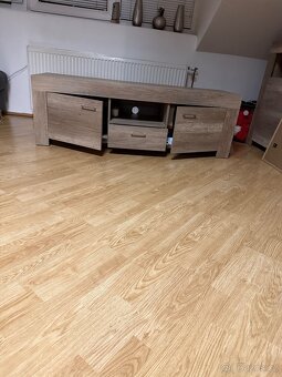 Tv stolek dub sonoma - 2