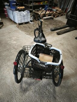 Elektro tříkolka - 2