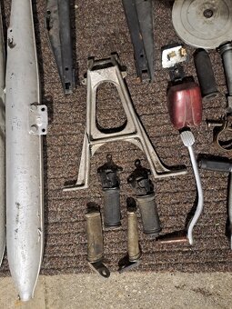 Díly Jawa sport 350 - 2