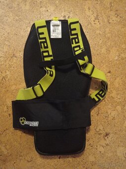 Chránič páteře - 2