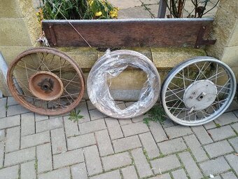 Kola Jawa 500 OHC 01, 00 šnek - 2