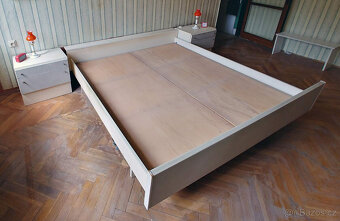 Retro ložnice 70. léta, koženkový povrch - 2