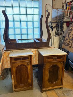 Starožitný nábytek k renovaci - 2
