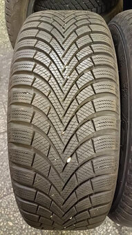 ZIMNÍ PNEU MAXXIS PREMITRA SNOW 215x55x16 97H 99% DOT2024 - 2