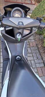 Yamaha N-Max 125 ABS - 2