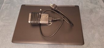 Dell Latitude E5590 - 2