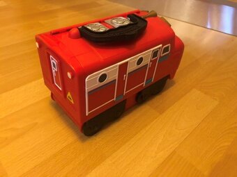 Box na 17 vláčků Chuggington Veselé vláčky. - 2