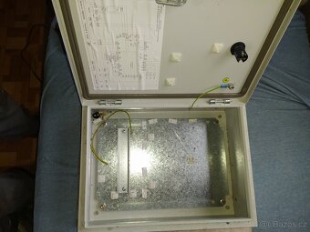 Kovový elektro rozvaděč - 2