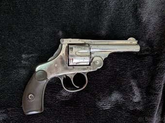 Revolver Harrington Richardson 32 S&W Long - 2