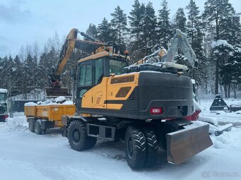 Kolový otočný bagr Hyundai HW160 - 2