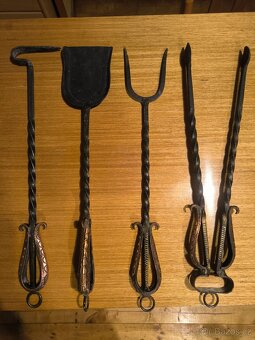 Staré ručně kované nářadí - 2
