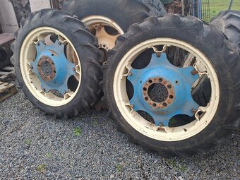 Díly zetor uřI - 2