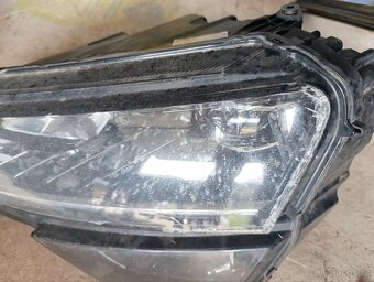 Prodám světla Škoda Karoq - 2
