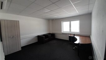 Pronájem kancelářských prostor 22,5 m² - 2