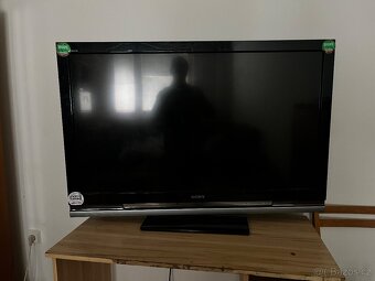 SONY® MODEL NO. KDL-46W4000 - 2