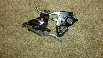 Páčky a řazení Shimano ST-EF51 na díly - 2