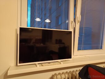 Philips Full HD tv 80cm s dálkovém ovládáním. - 2