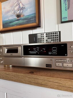 Sony DTC-60ES-rezervace - 2