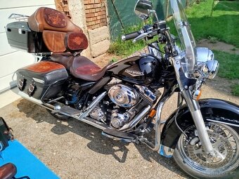 Harley Davidson Road King - 2