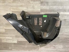 ŠKODA FABIA 2 5J 07-14 plast kufru P 5J6867428B - 2