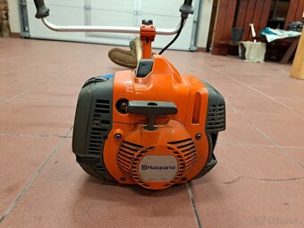 křovinořez HUSQVARNA 545 RXT - 2