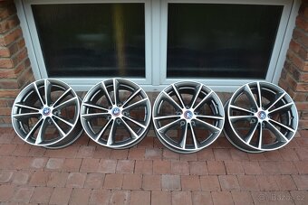 5x112 R17 Hliníkové disky originál BMW 5 G30 G31 - 2