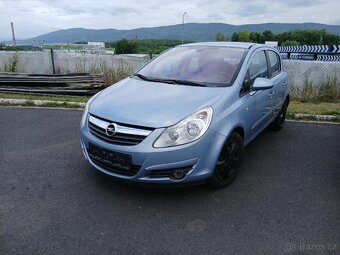 OPEL CORSA 1.4i rok 2010 nová STK 6/2027 pěkný stav - 2